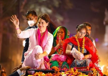 प्रियंका गांधी जीवनी, विकिपीडिया, आयु, पति, बेटी, बच्चे, परिवार, नेट वर्थ, ट्विटर, न्यज Priyanka Gandhi in Hindi